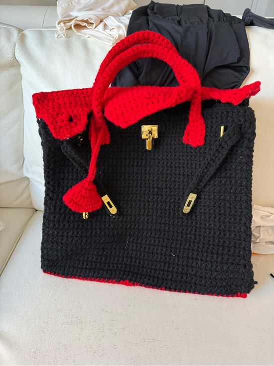 Handbags - Handmade crotcheted birkin